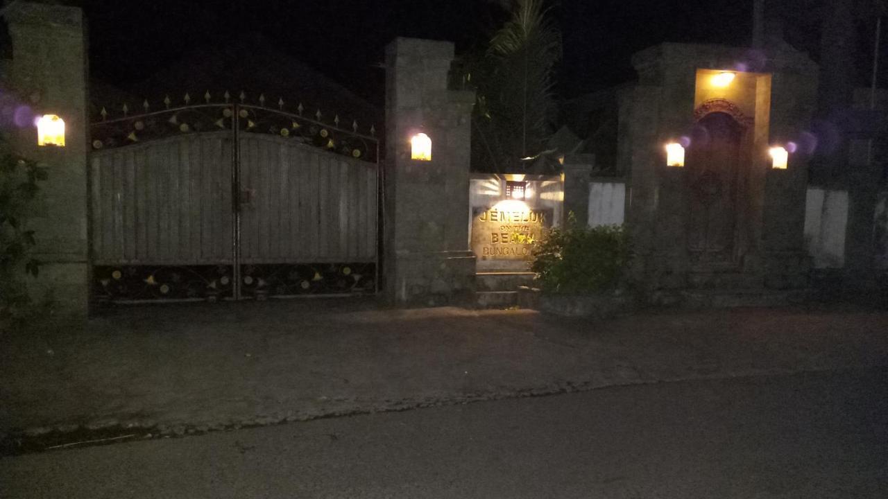 Jemeluk Beach Bungalows Amed  Exterior photo
