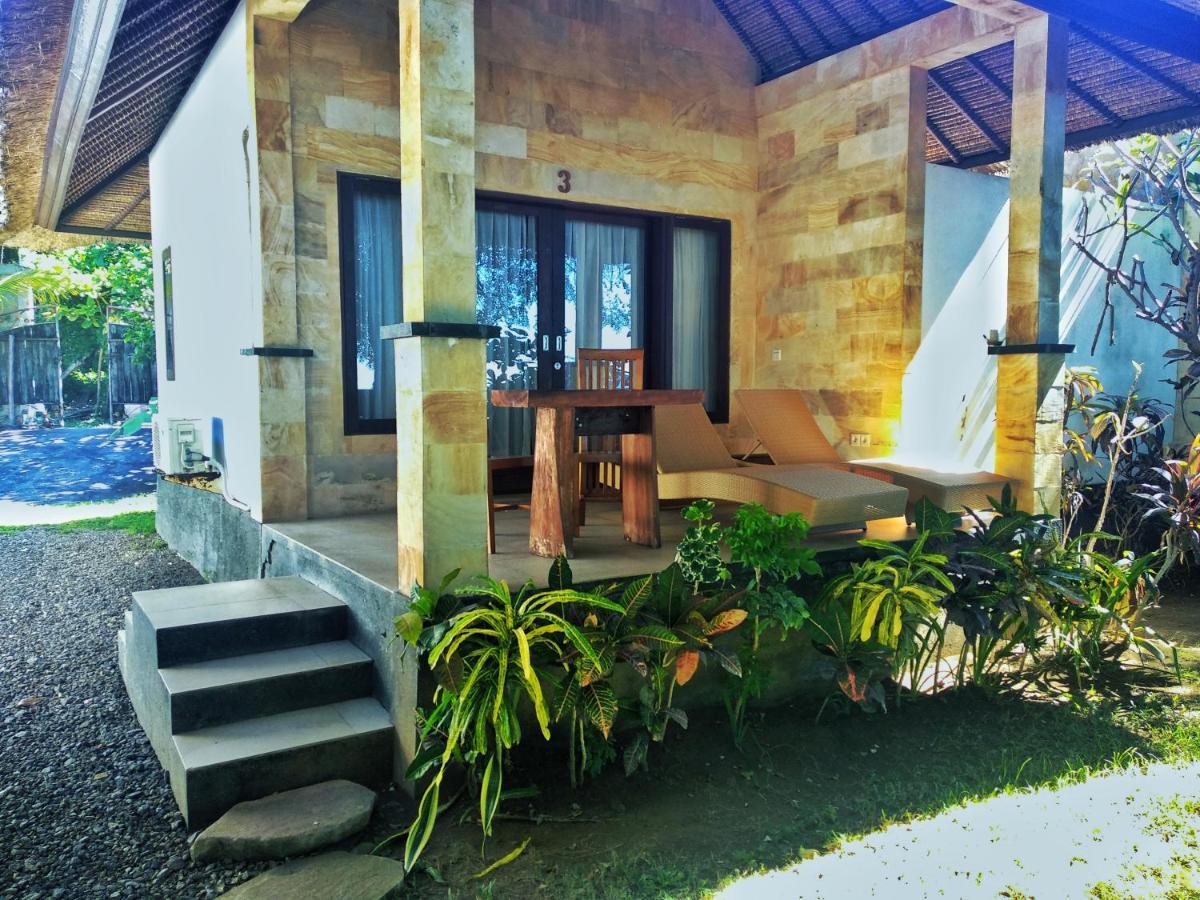 Jemeluk Beach Bungalows Amed  Exterior photo